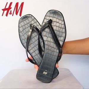 Croc Textured Sandals